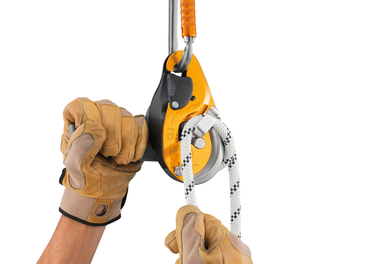 PETZL ABSEILING DEVICE I'D® EVAC