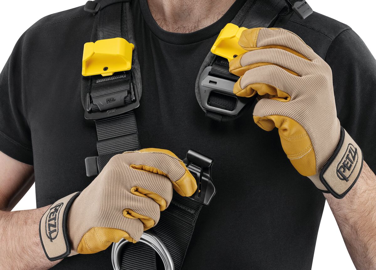 PETZL KOMPLETTGURT ASTRO® (international version)