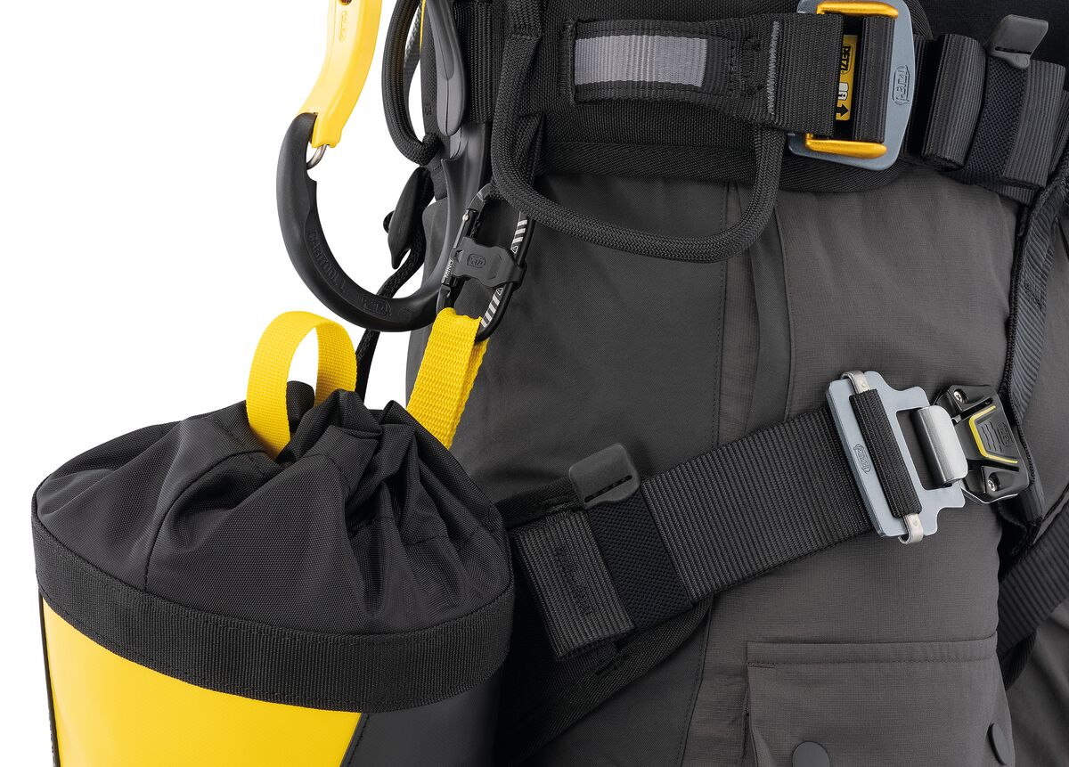 PETZL CARABINER MINO