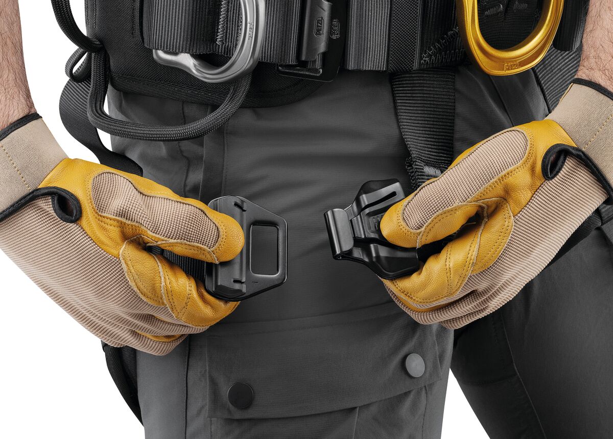 PETZL KOMPLETTGURT ASTRO® (international version)
